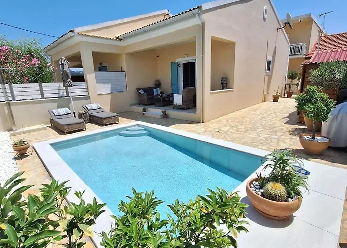 Daffodil Mini Villa With Private Infinity Pool